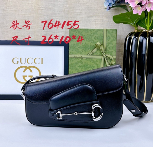激安グッチバッグコピー正面デザイン